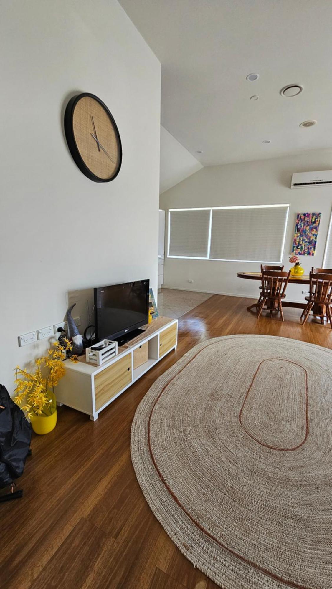 Apartment Fabulous, Single-level 3 1 Small With Folding Sofa