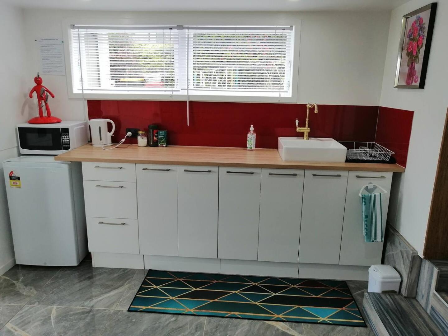 1 Bed 1 Bathroom W Parking Wi-fi Netflix Auckland
