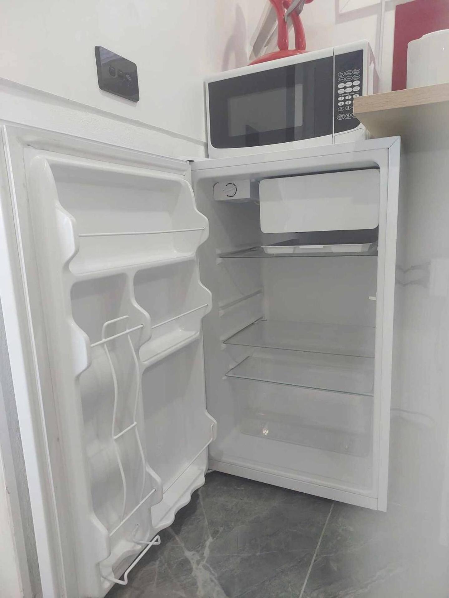 1 Bed 1 Bathroom W Parking Wi-fi Netflix *