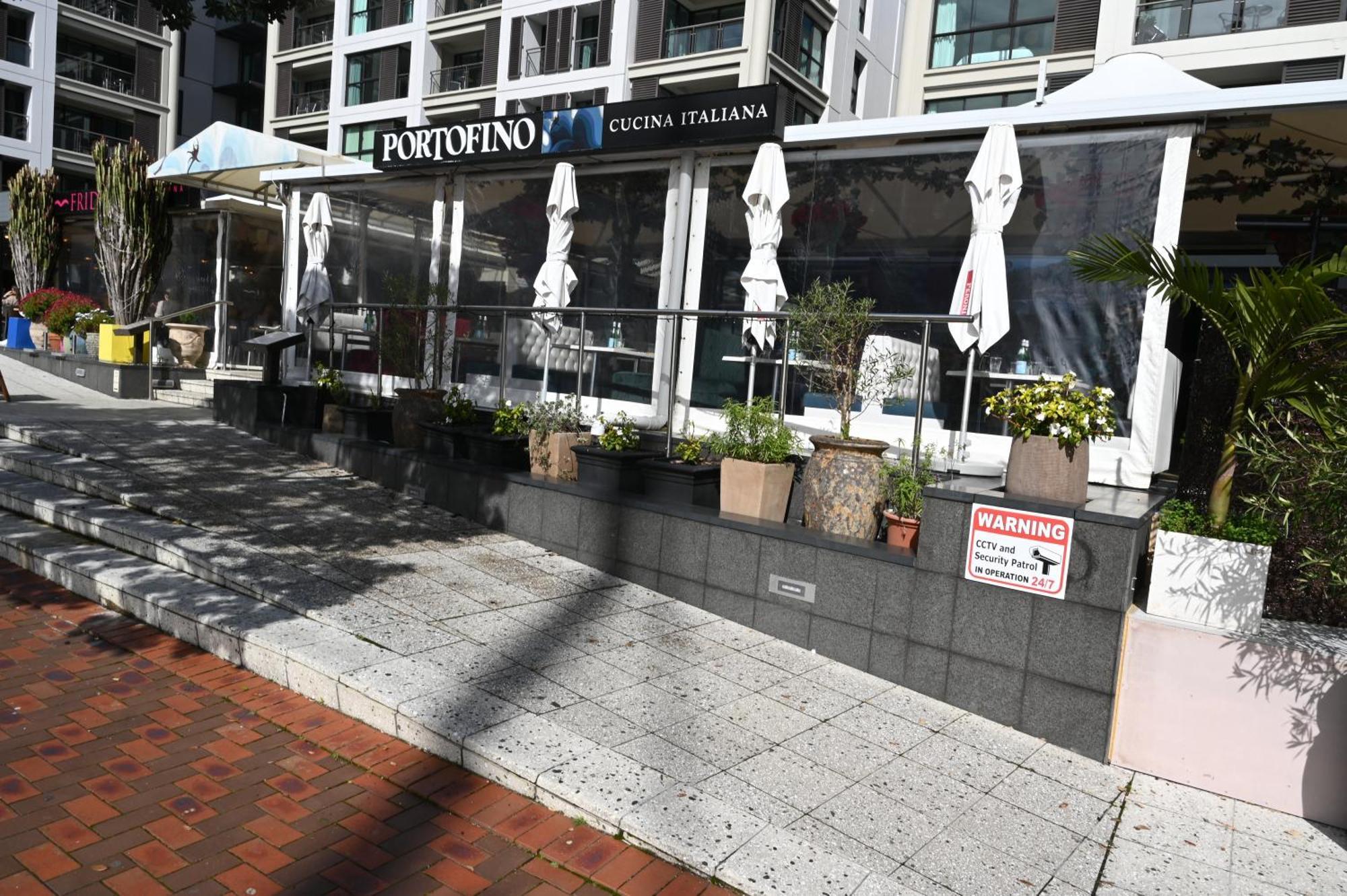 Luxurious & Spacious Living With Breathtaking Views * Auckland