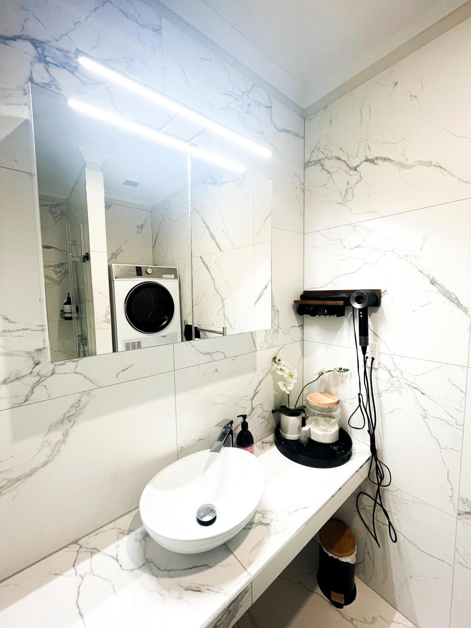 Apartment Luxury - Parking - Hot Tub - Stunning Views Auckland