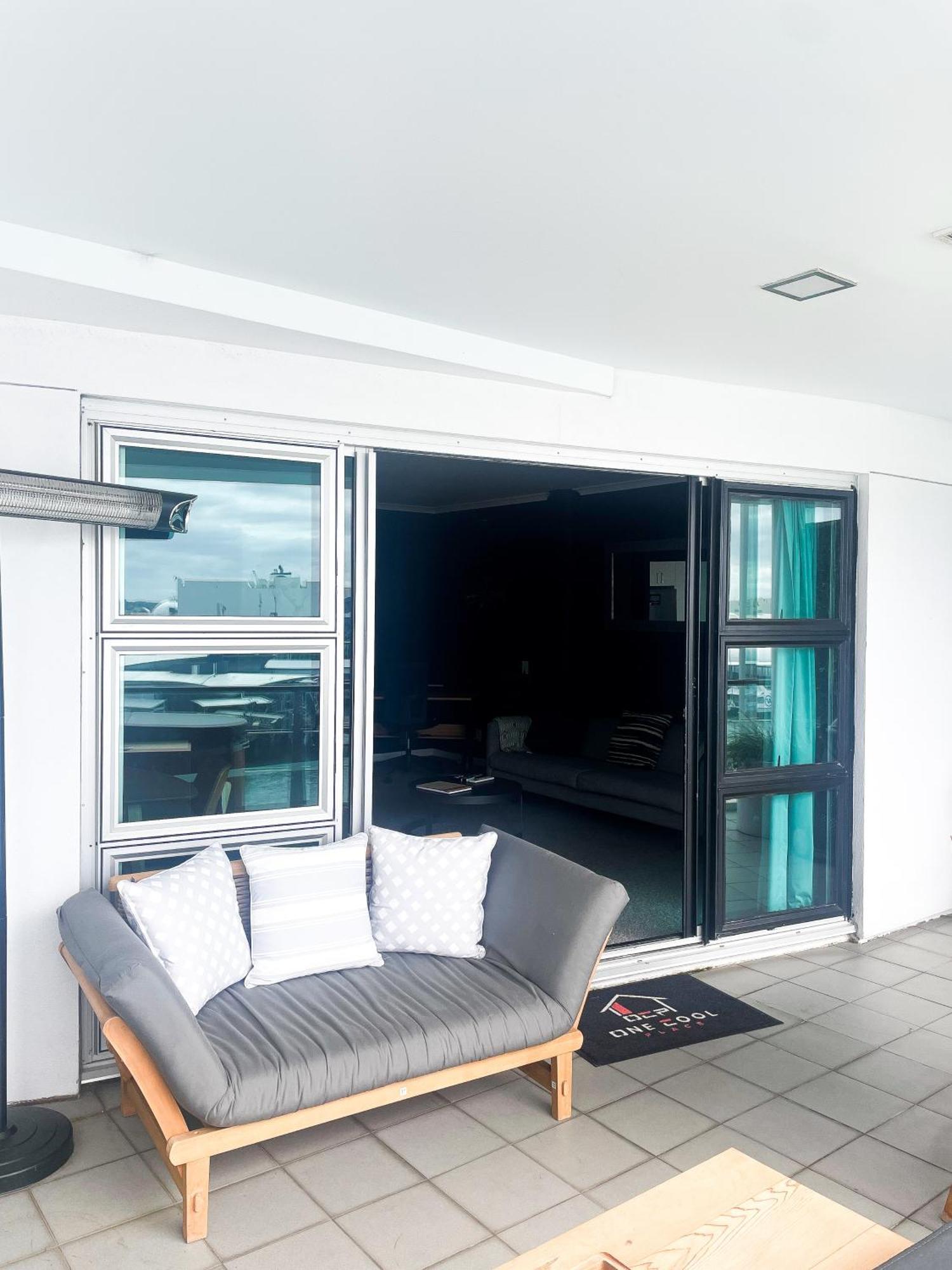 Apartment Luxury - Parking - Hot Tub - Stunning Views Auckland