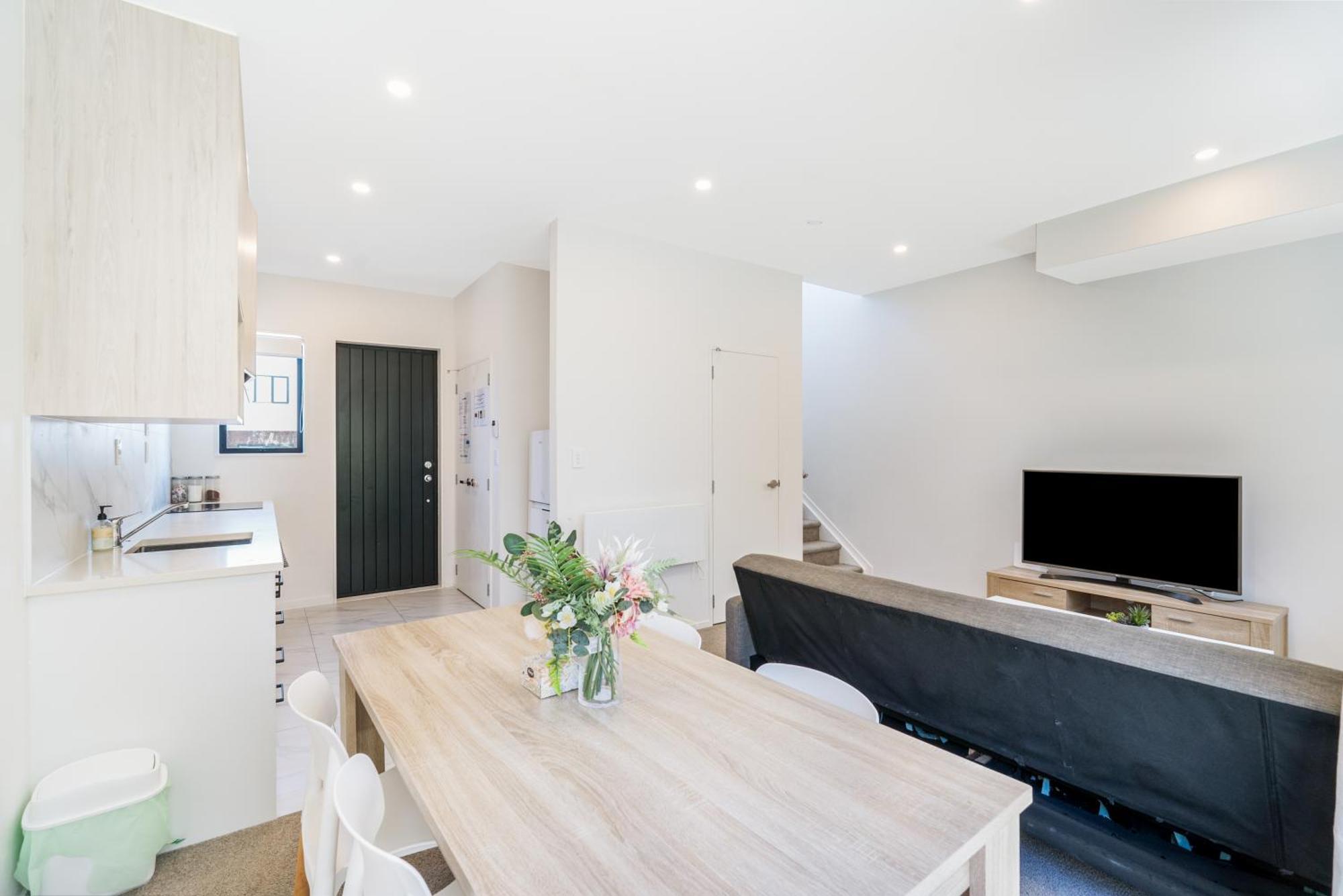 Villa Cozy Brand New Townhouse 20 *