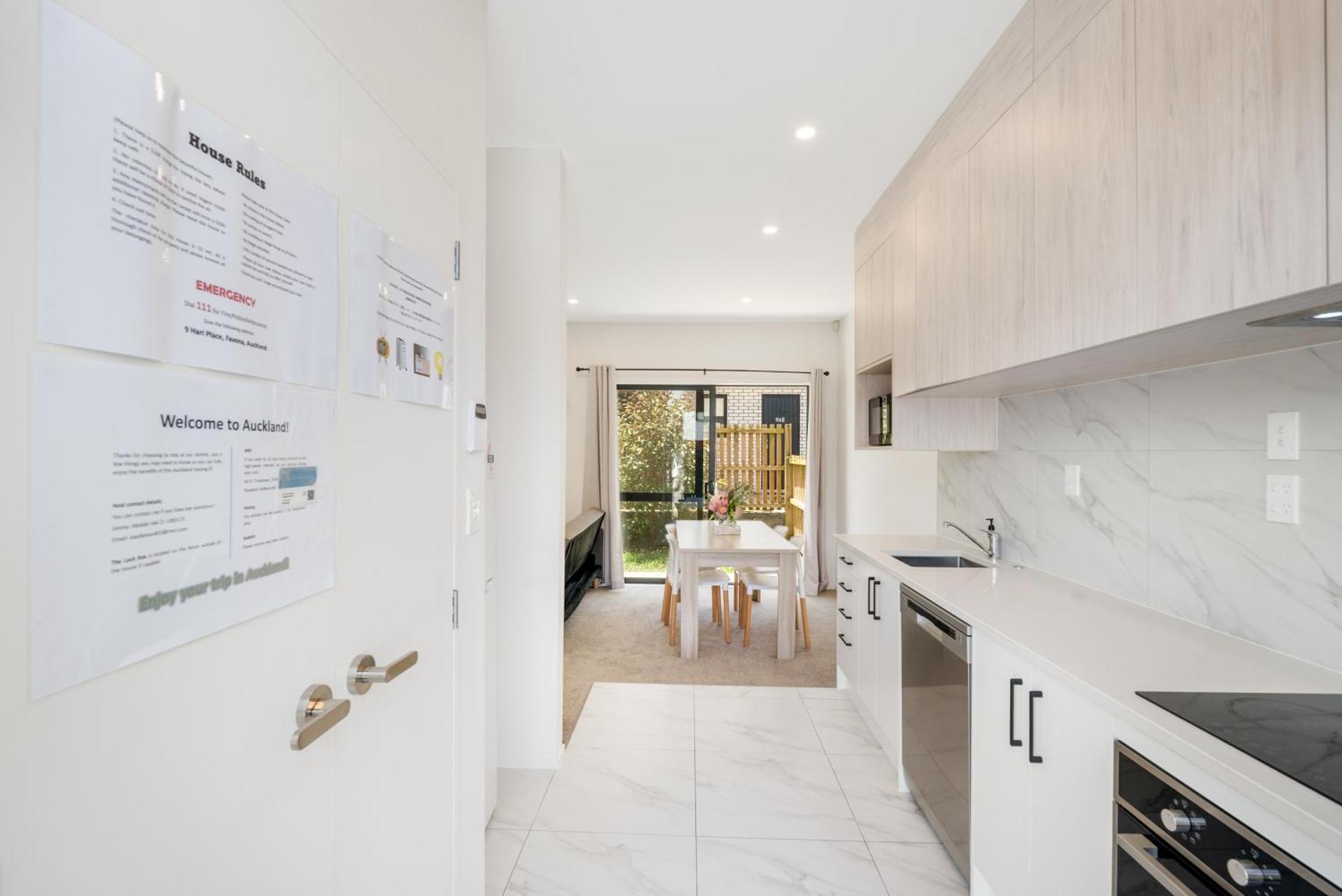 Villa Cozy Brand New Townhouse 20 *