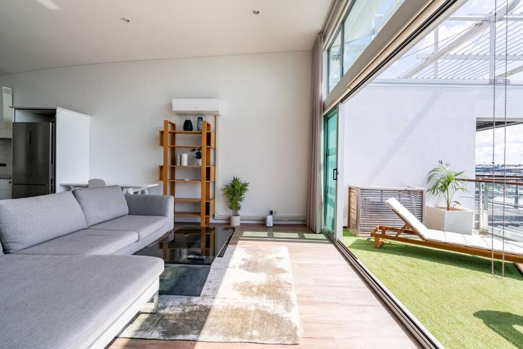 Spacious Penthouse With Spectacular Harbour Views! Apartment Auckland