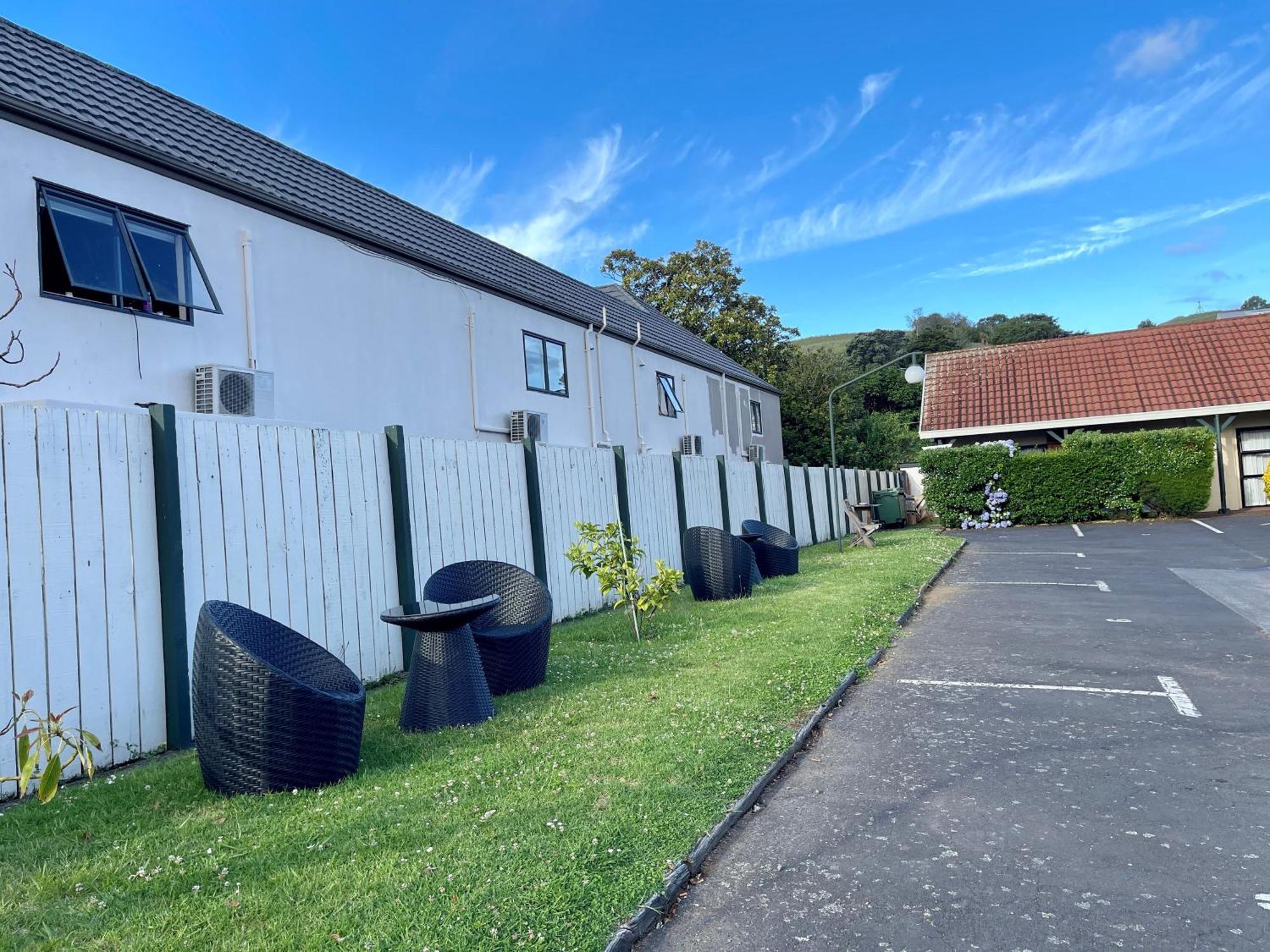 Tudor Court Motor Motel