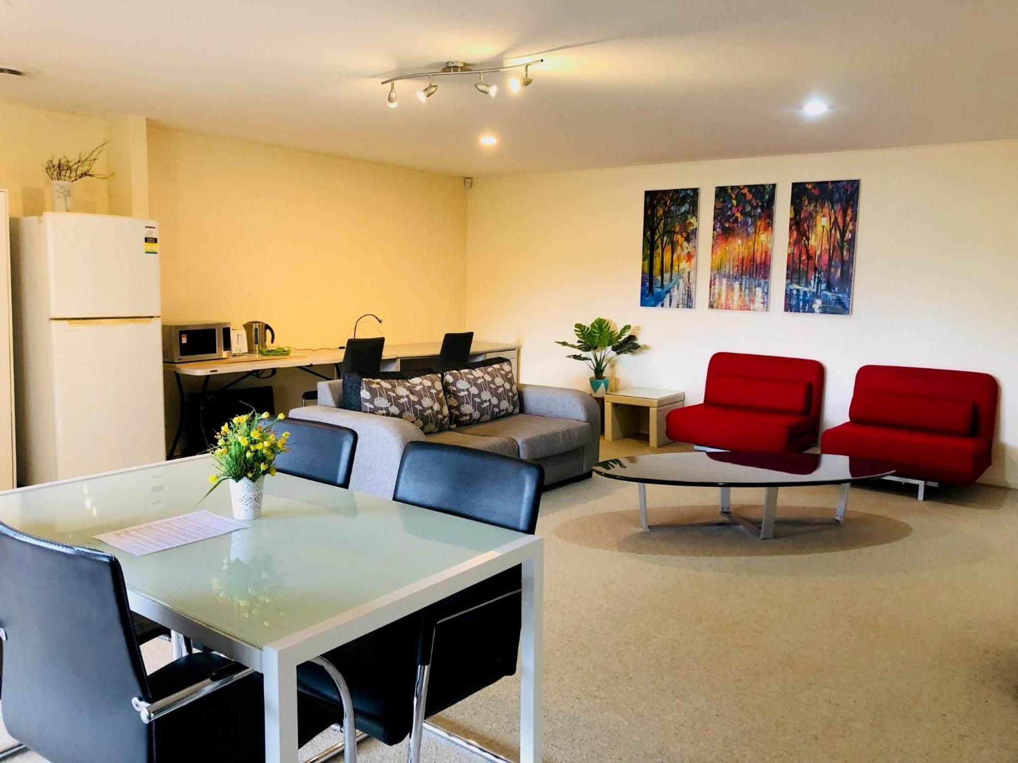 Private In A Lovely House Guest house Auckland