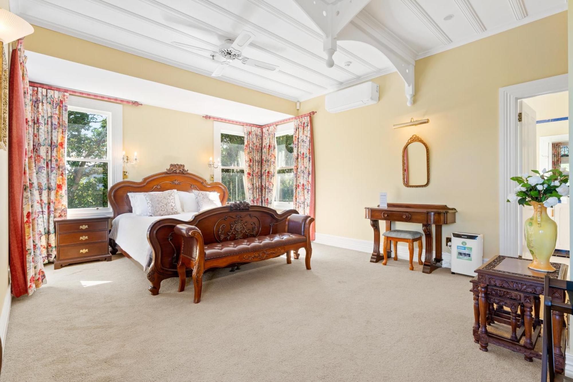Aachen House 4* Auckland