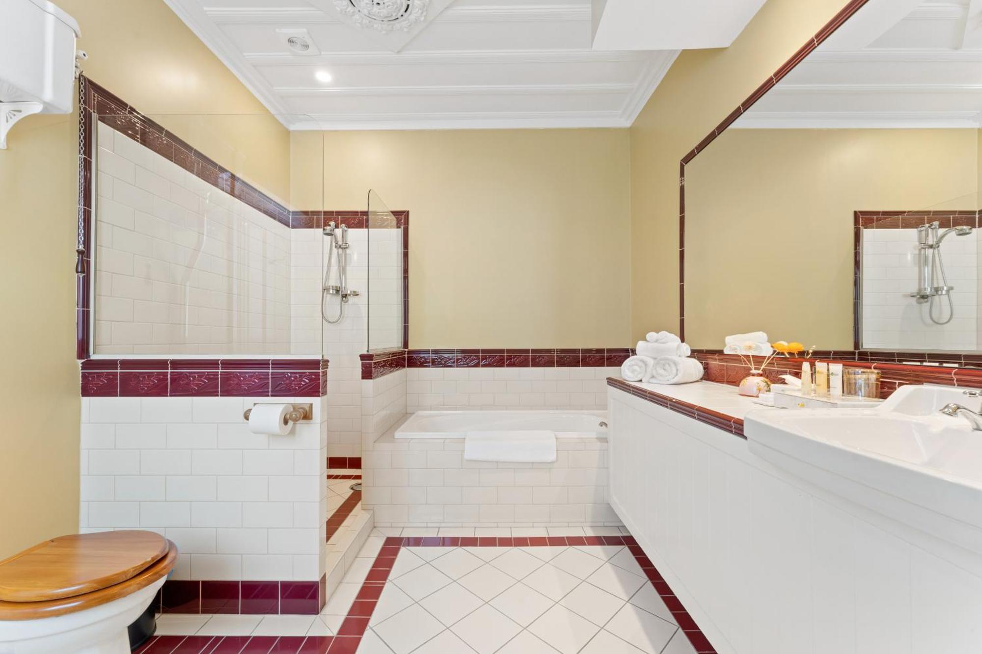 Hotel Aachen House