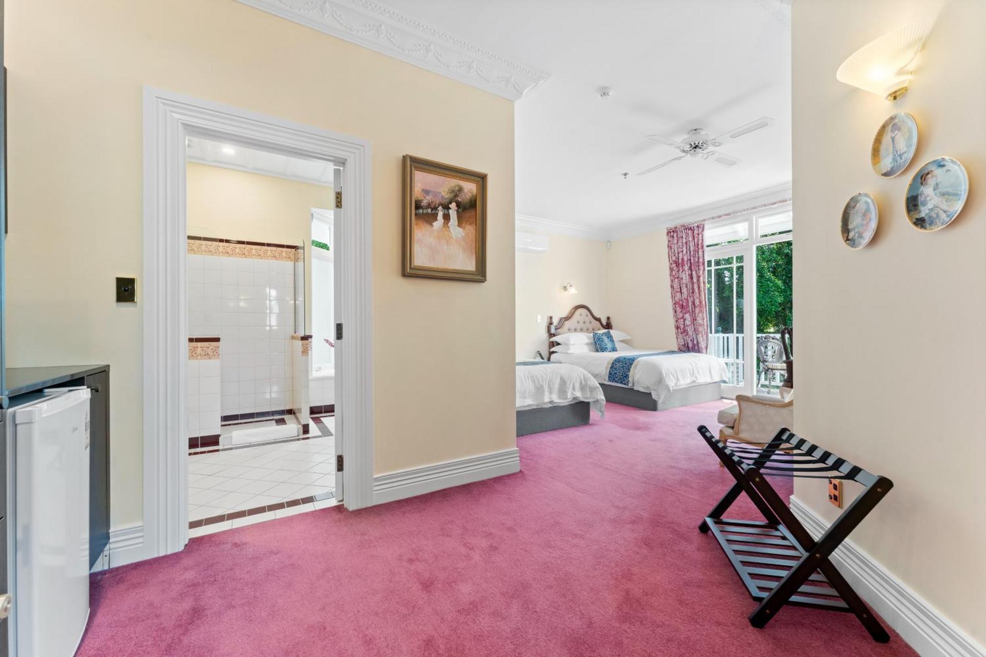 Aachen House 4*