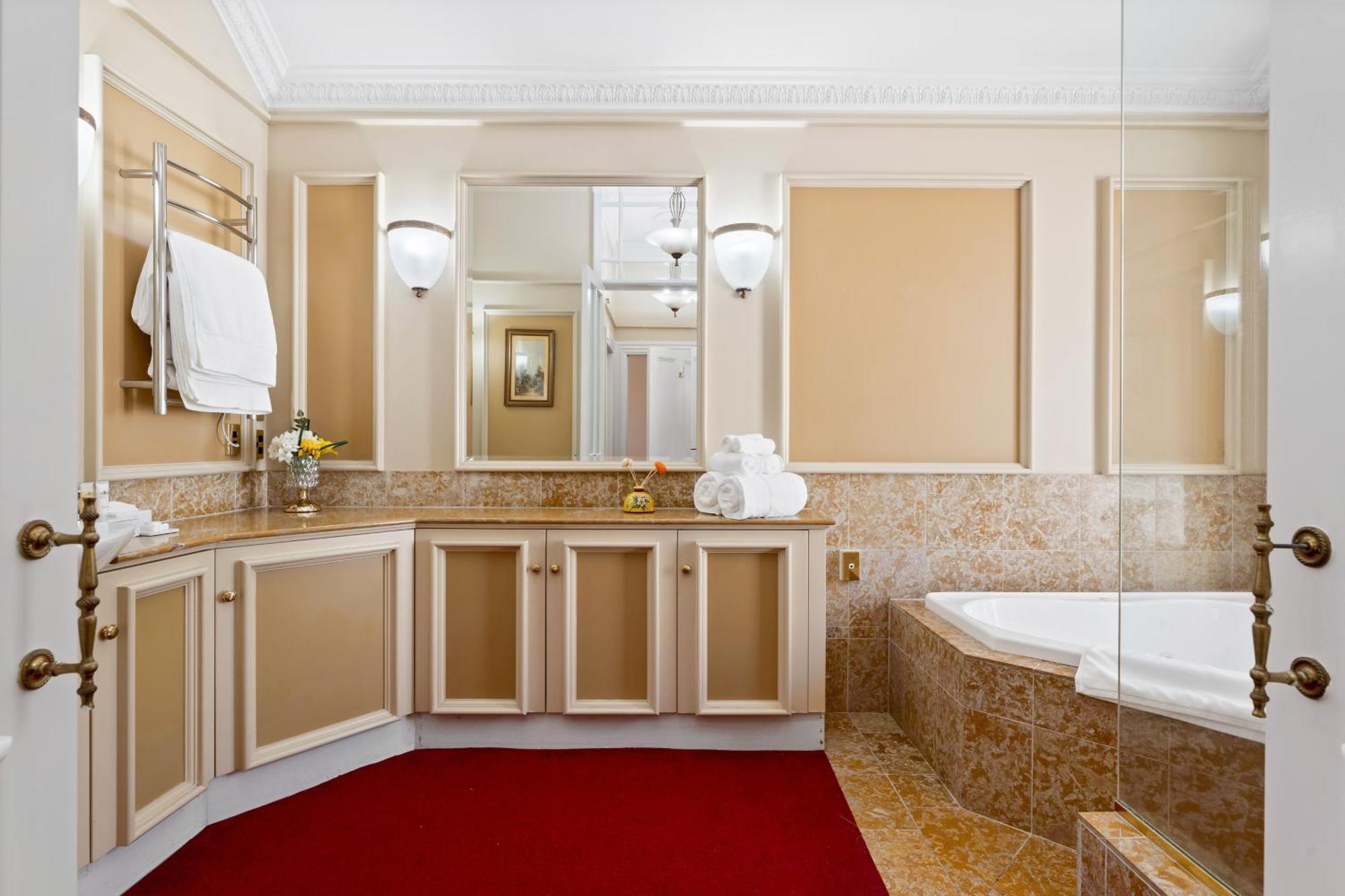 Hotel Aachen House