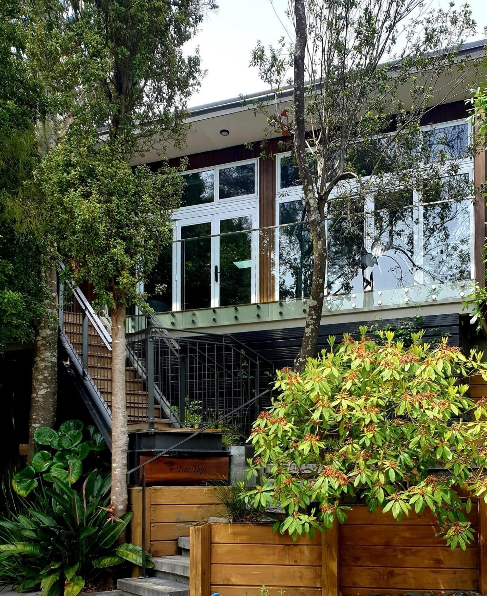 Torbay Tree Tops Holiday home Auckland