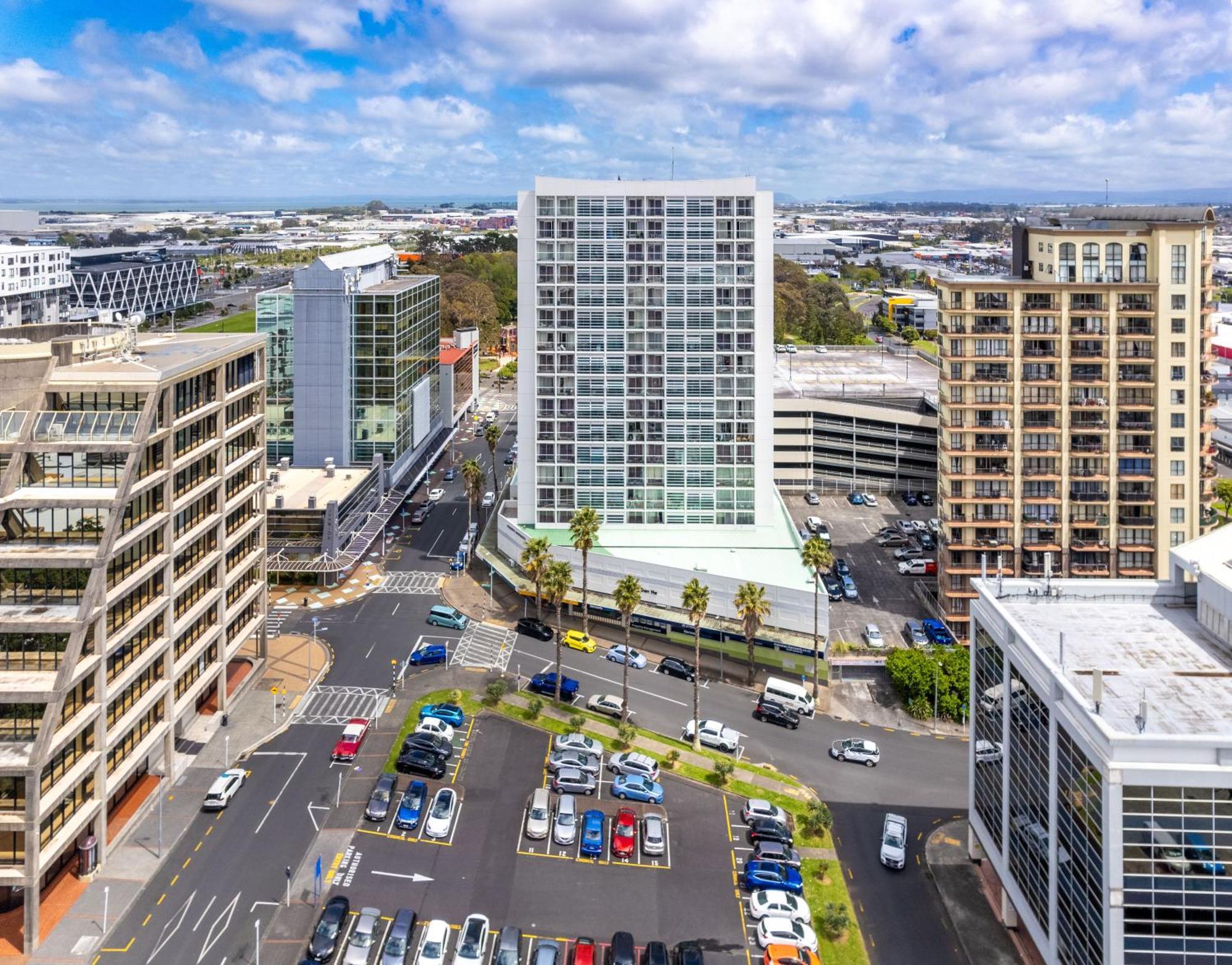 Proximity Manukau / Airport 4*