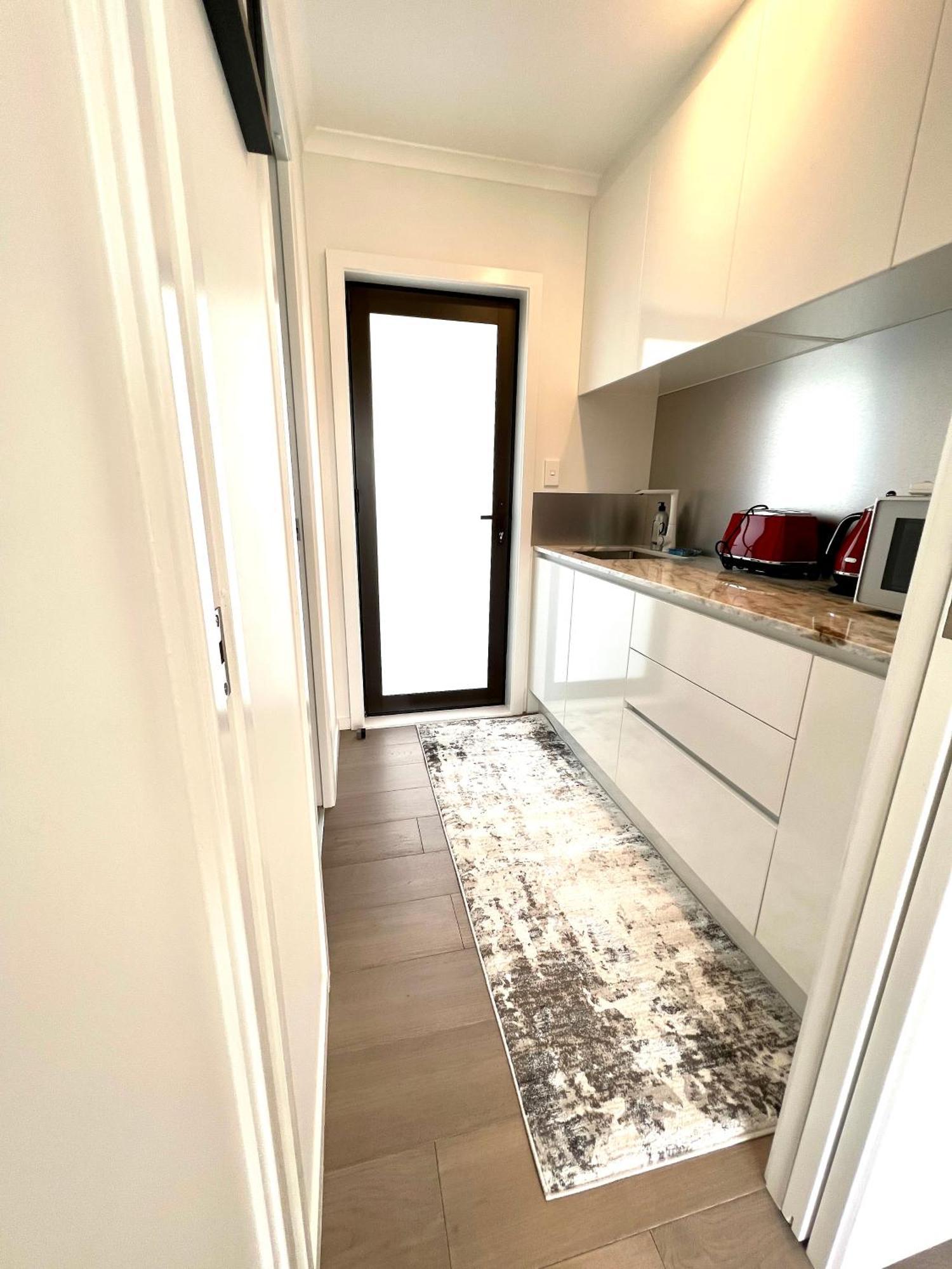 Matuhi Deluxe With Kitchenette Apartment