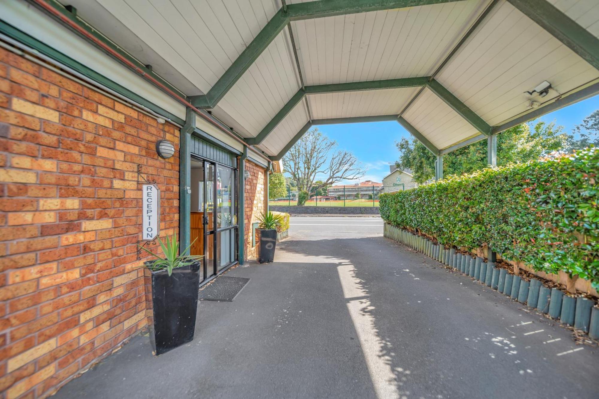 Tudor Court Motor Auckland