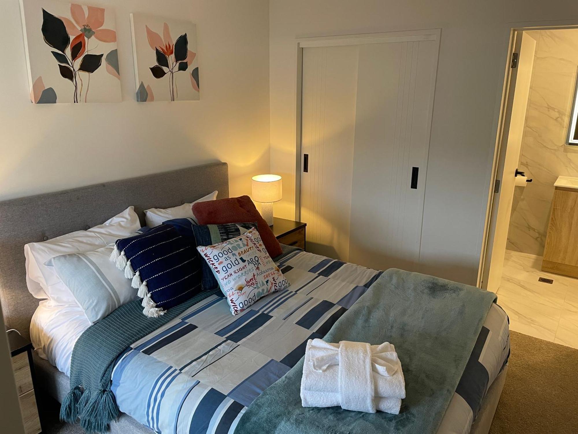 Homestay Flat Bush *