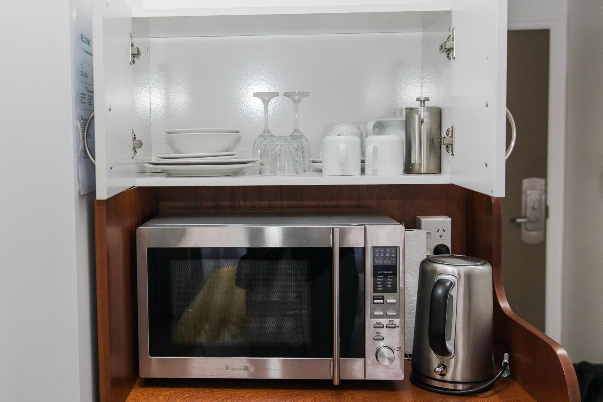 A On Queen Street Apartment