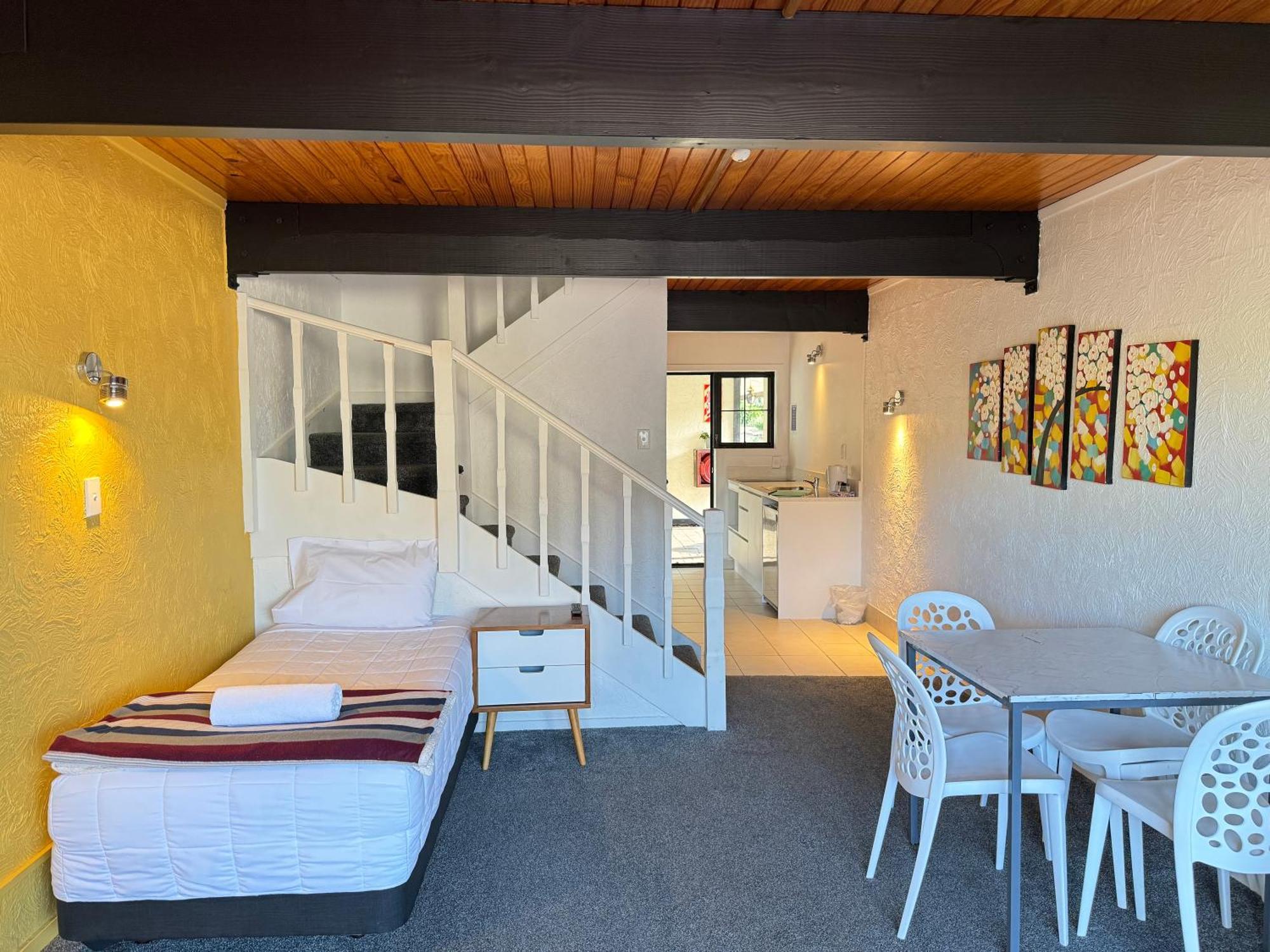 Motel Oakwood Manor Motor 3*