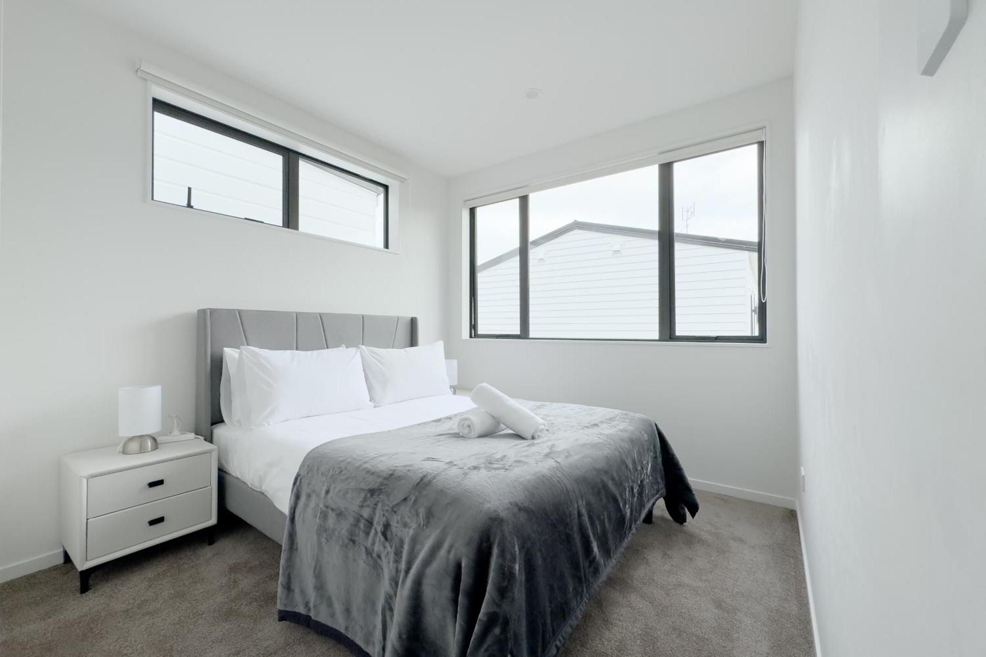 Holiday home Modern 3-bds Townhouse In South *