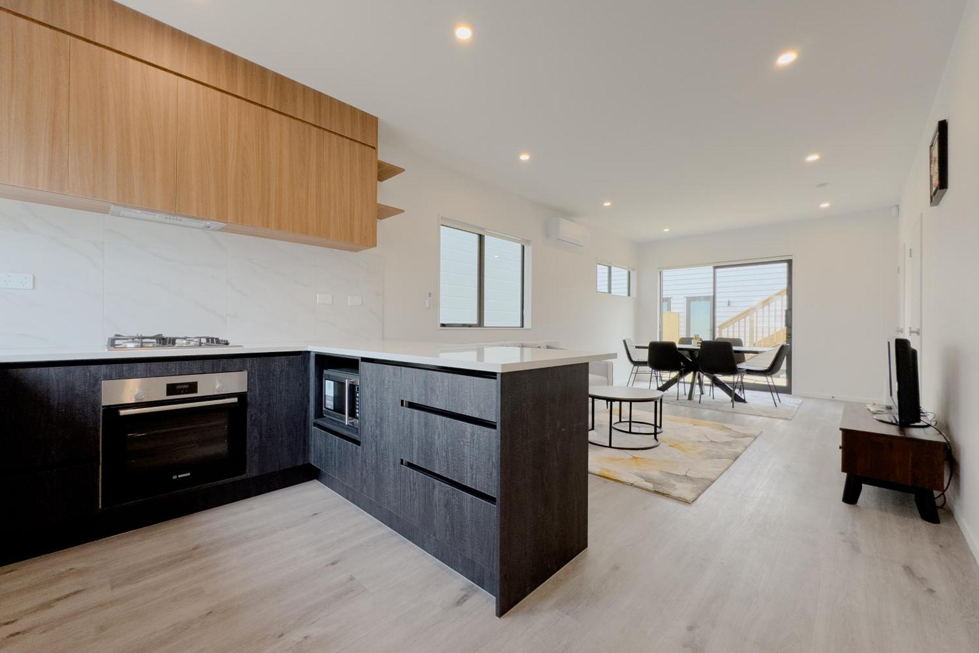 Holiday home Modern 3-bds Townhouse In South