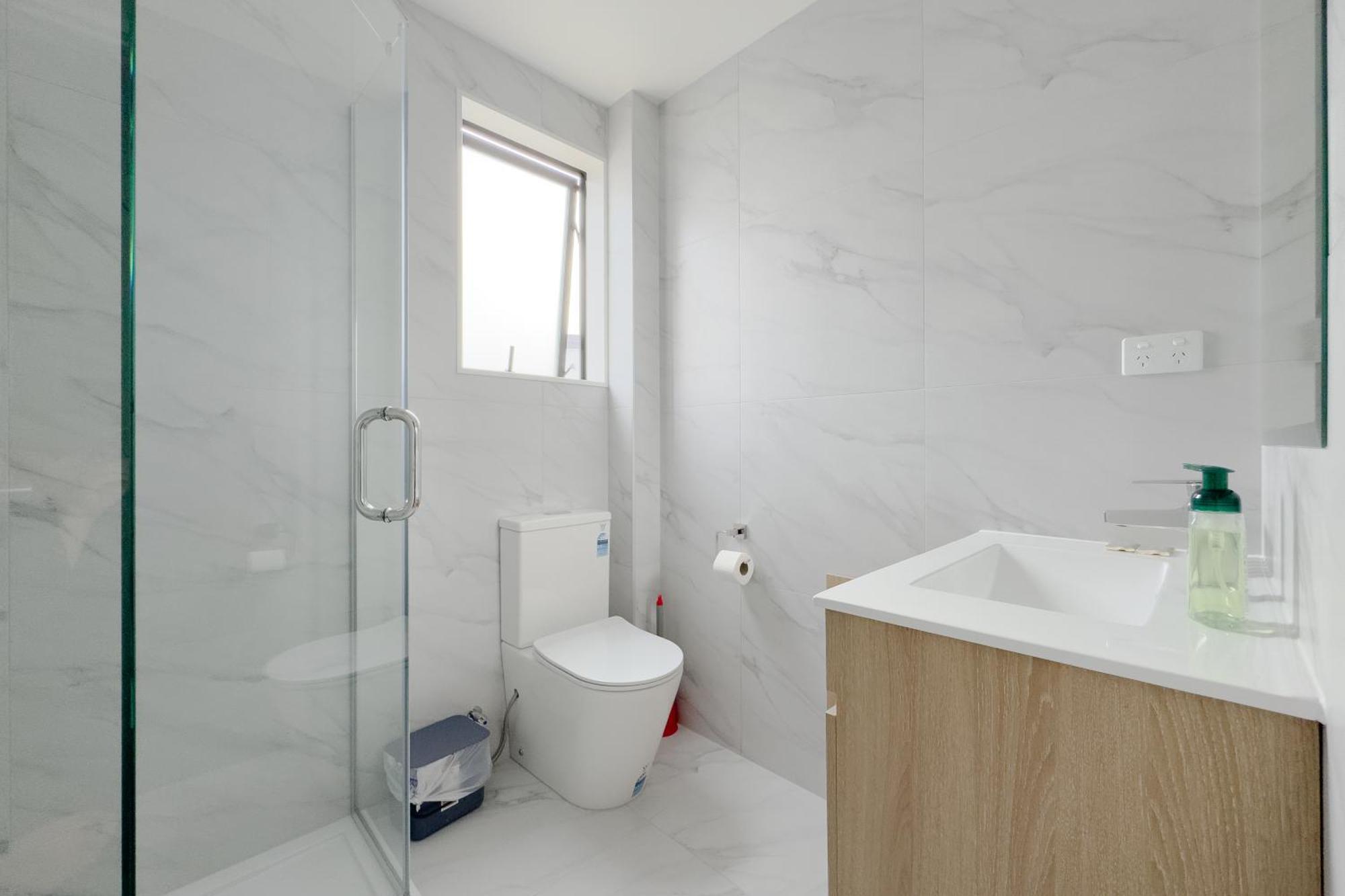 Modern 3-bds Townhouse In South * Auckland