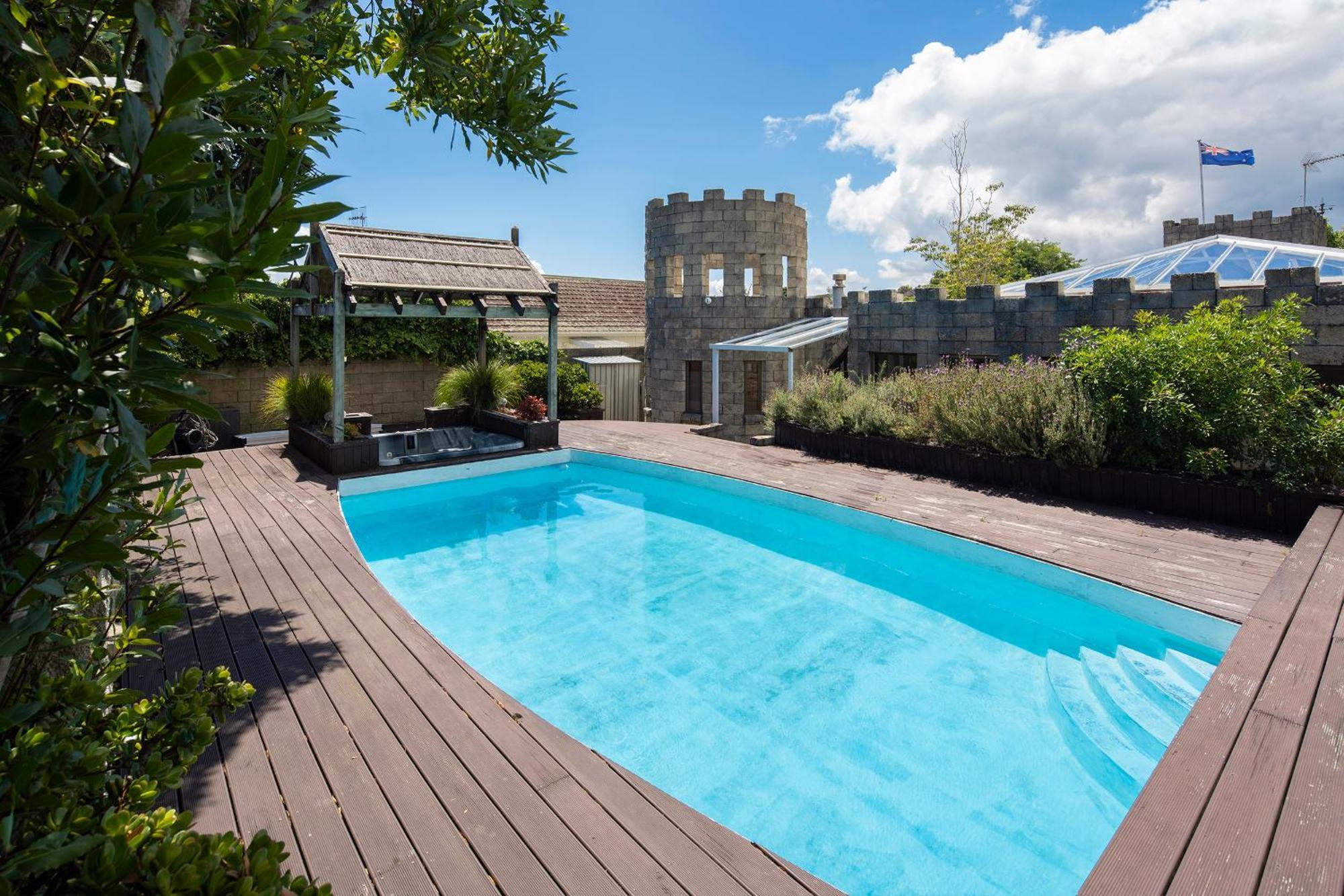 Holiday home Unique Castle In
