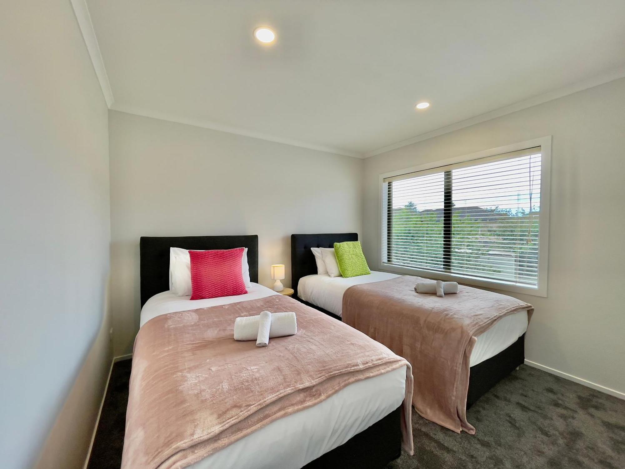 Villa Sky Stars Brand-new Comfortable 3 & 4-bedroom *