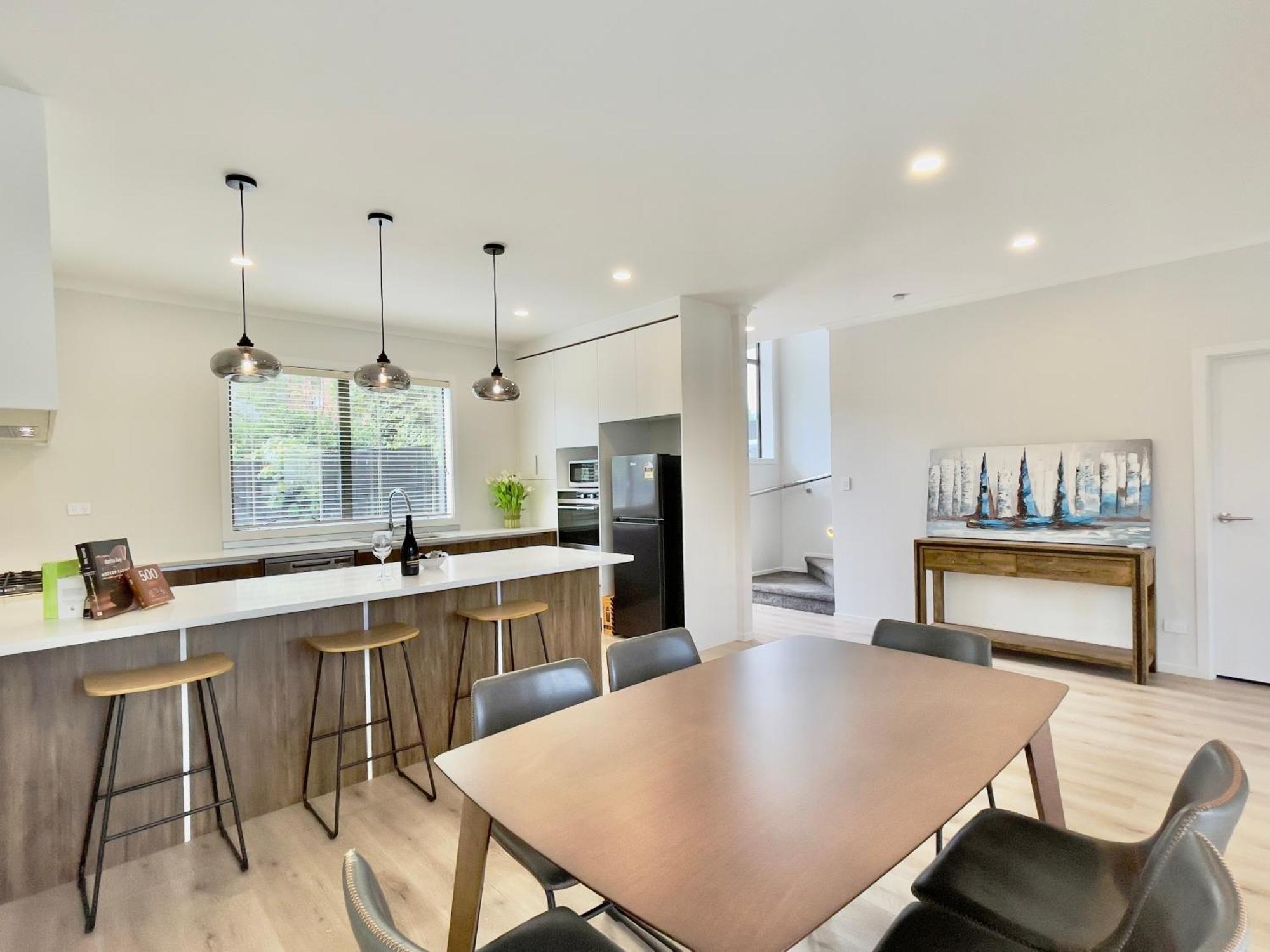 Sky Stars Brand-new Comfortable 3 & 4-bedroom * Auckland