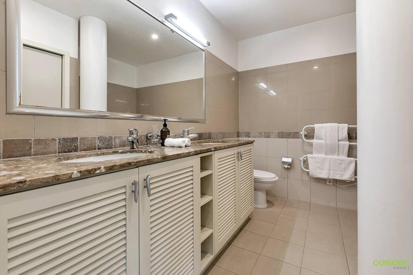Awsa Waterfront Luxury *