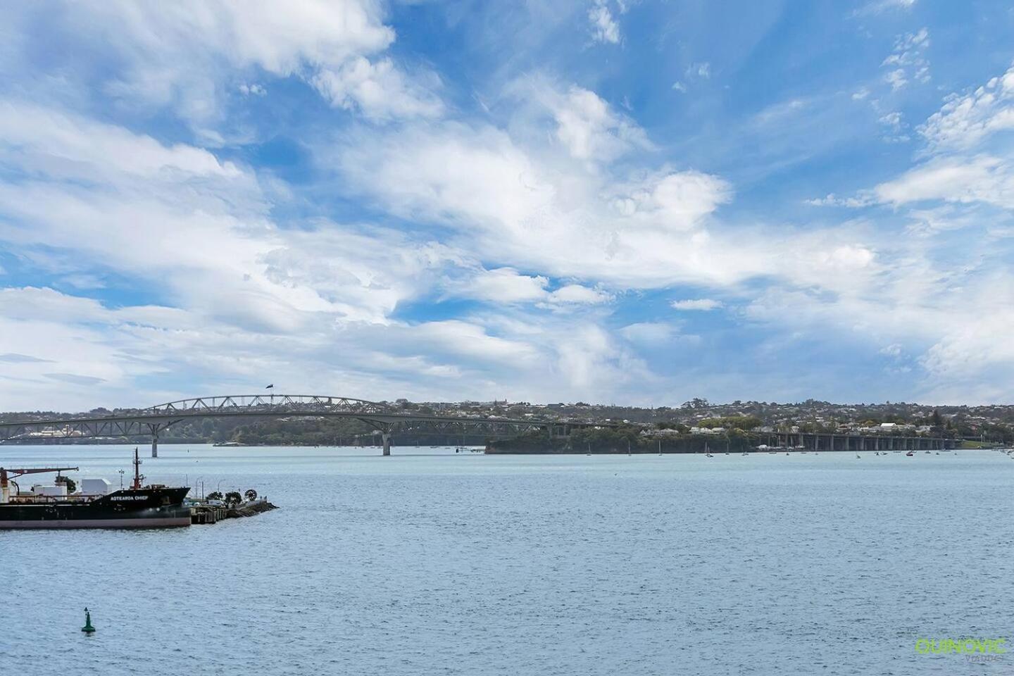 Awsa Waterfront Luxury *