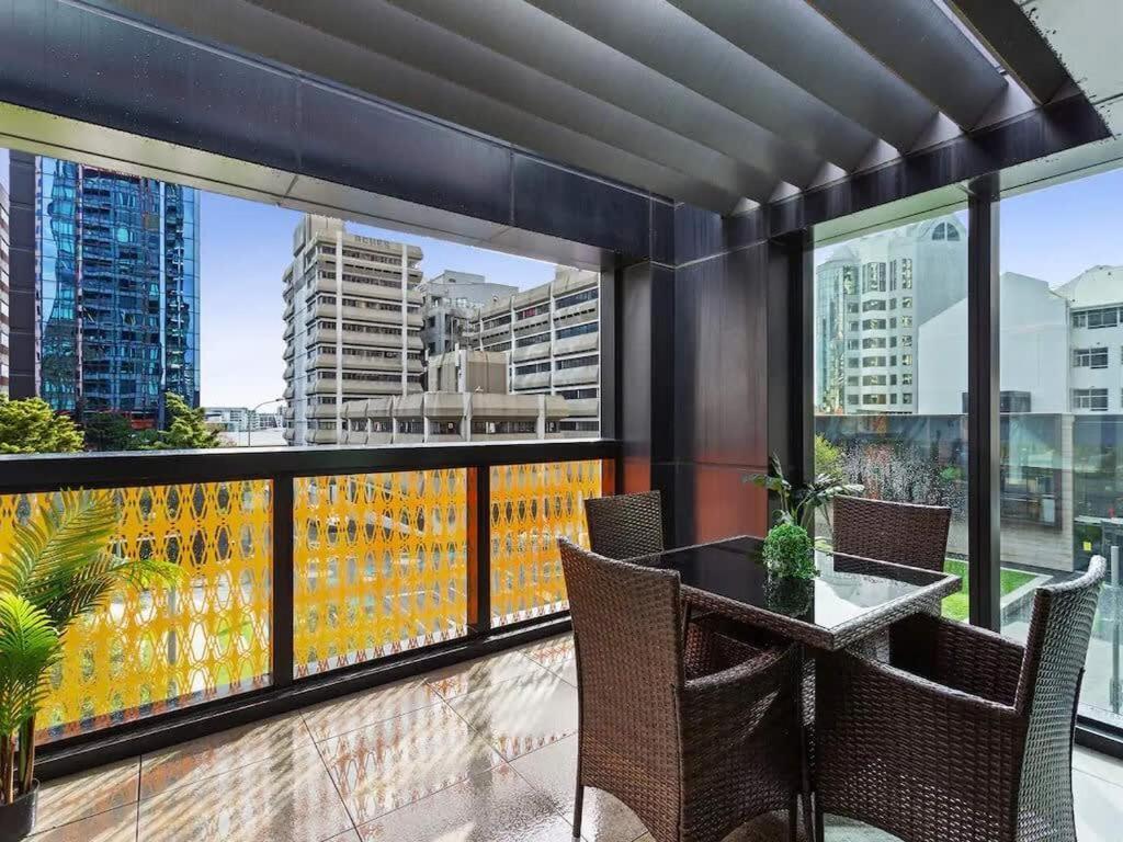 Two Bedroom - Large Balcony Auckland