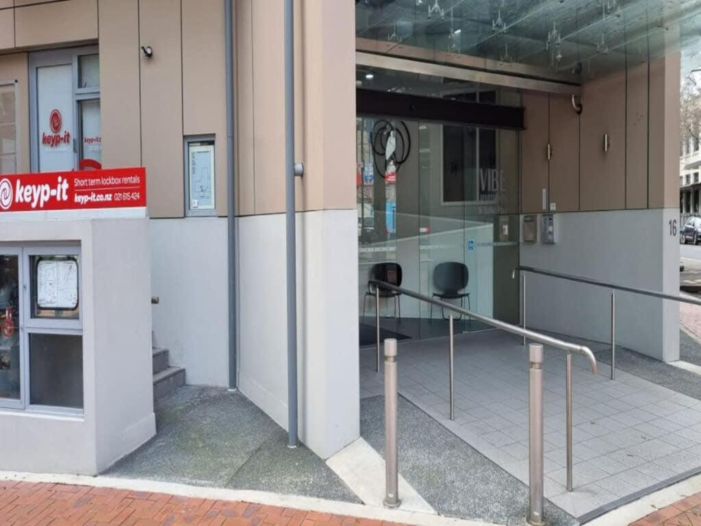 Apartment Modern With Remote Working Space Auckland