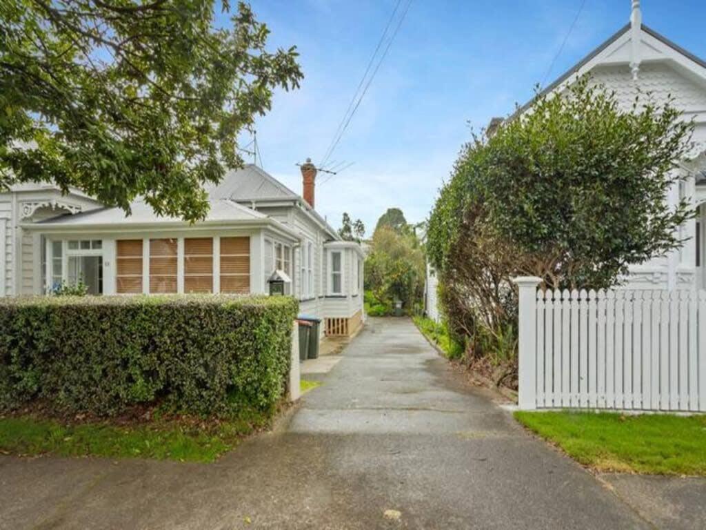 Cheerful 1 Bedroom With Free Parking Holiday home *