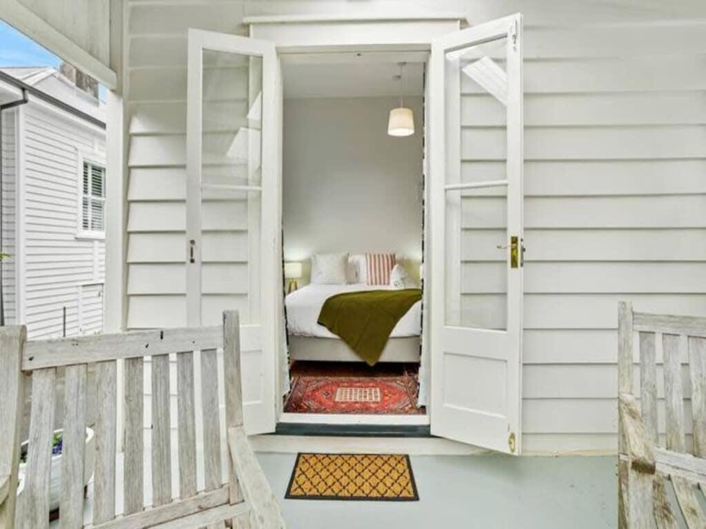 Holiday home Cheerful 1 Bedroom With Free Parking Auckland