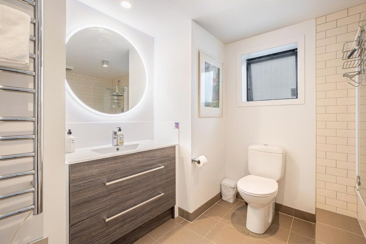 Stylish And Serene Living In Kohimarama * Auckland