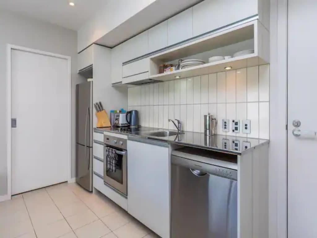 Apartment Wynyard Viaduct Habour 2 Brm 2 Bath And Carpark *