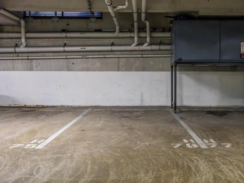 Wynyard Viaduct Habour 2 Brm 2 Bath And Carpark Apartment