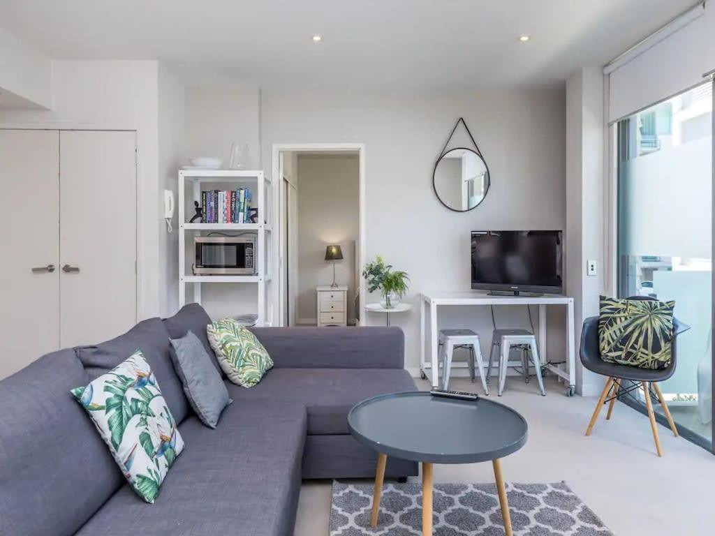 Wynyard Viaduct Habour 2 Brm 2 Bath And Carpark Apartment Auckland