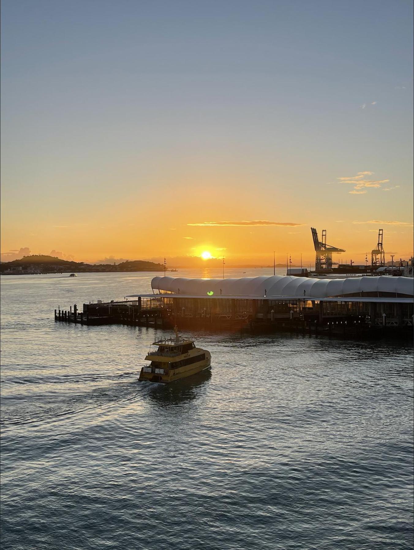 Princes Wharf - Luxury Apartment *