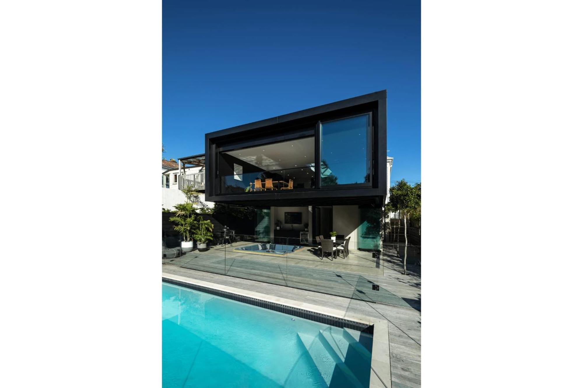 Grey Lynn Luxury 4bd W Pool Free Parking