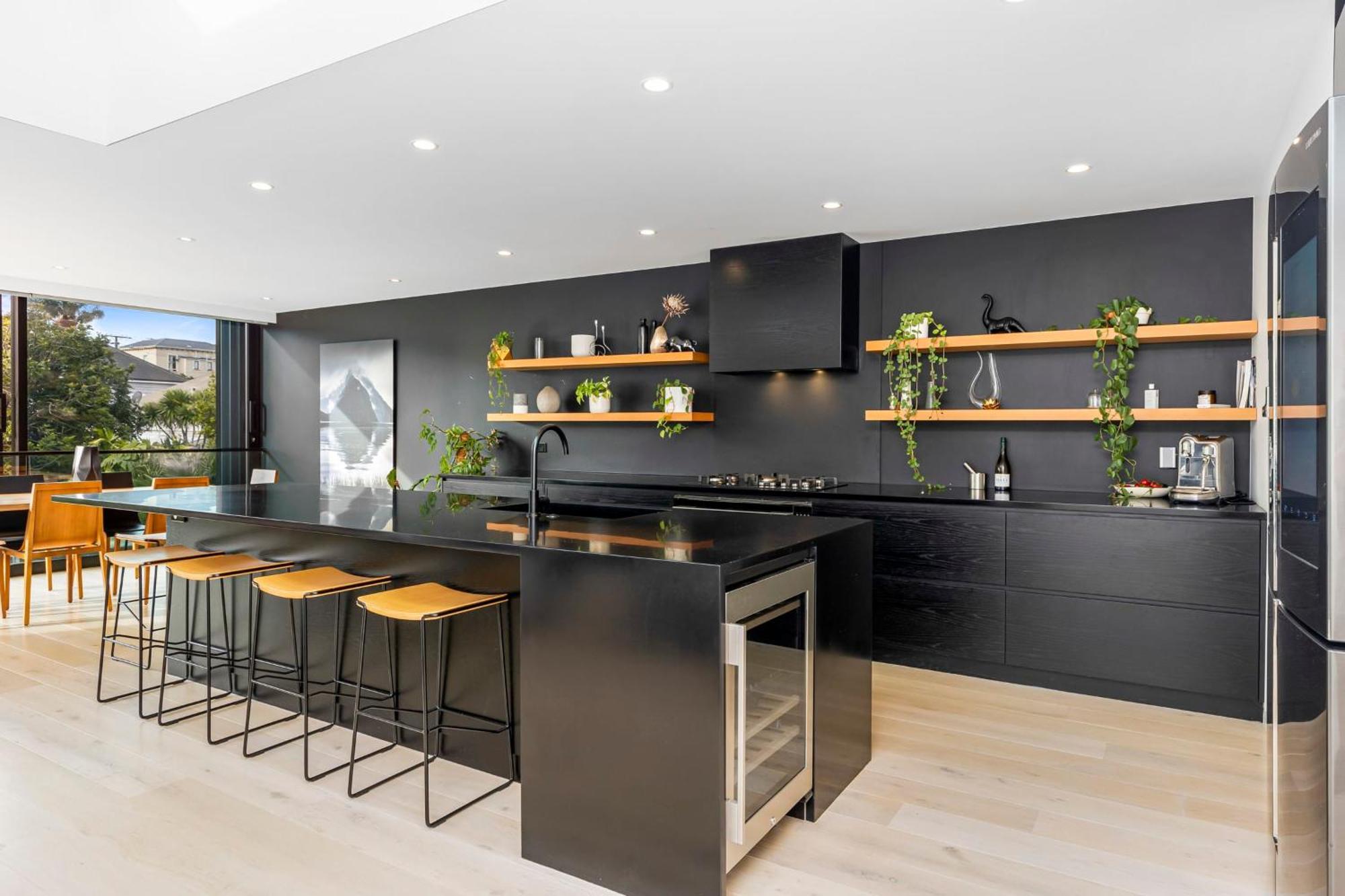 Grey Lynn Luxury 4bd W Pool Free Parking Holiday home Auckland