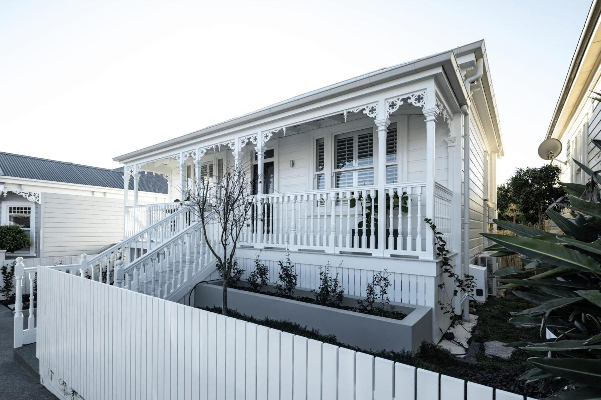 Grey Lynn Luxury 4bd W Pool Free Parking Holiday home *