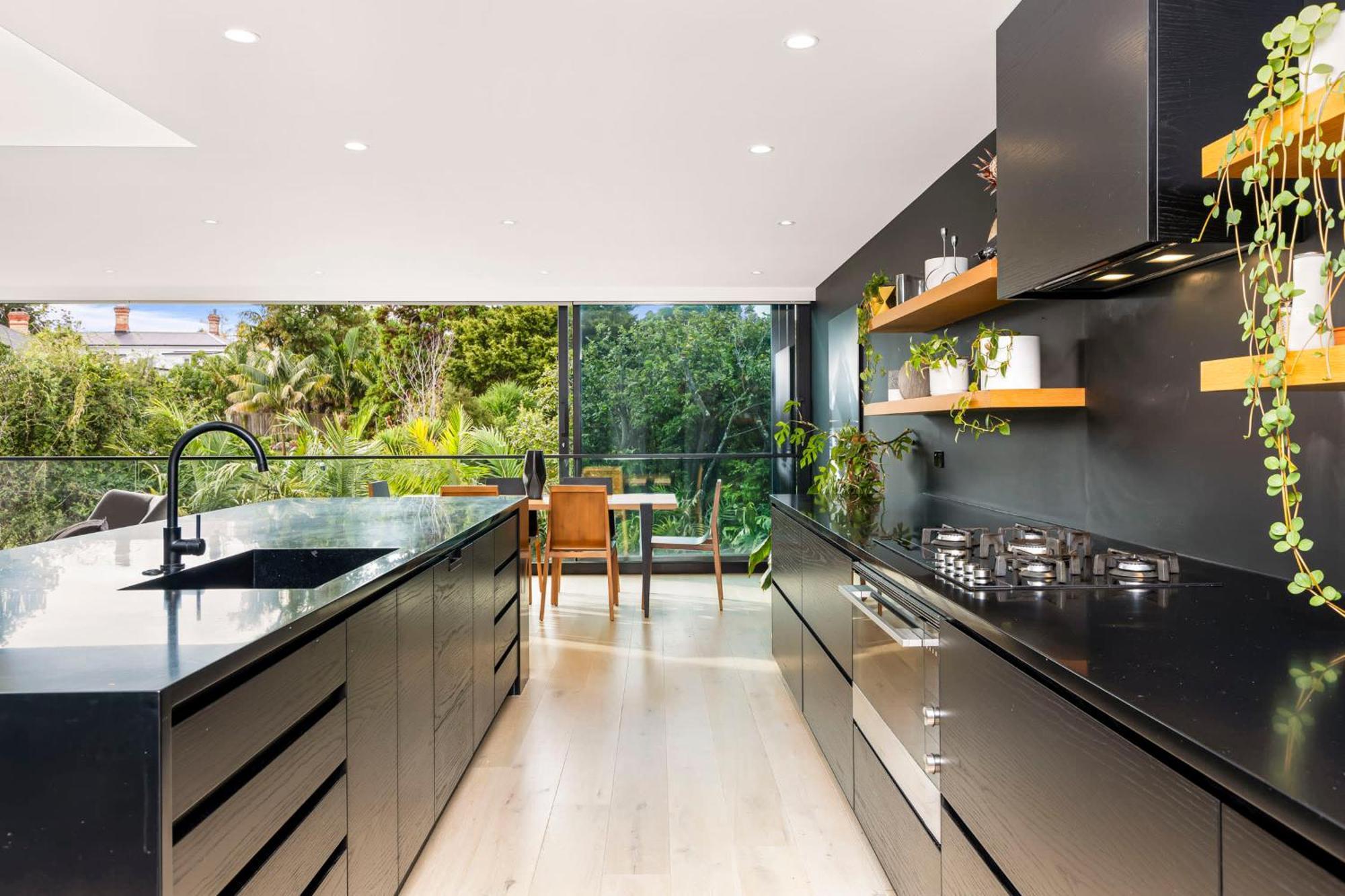 Grey Lynn Luxury 4bd W Pool Free Parking Holiday home Auckland