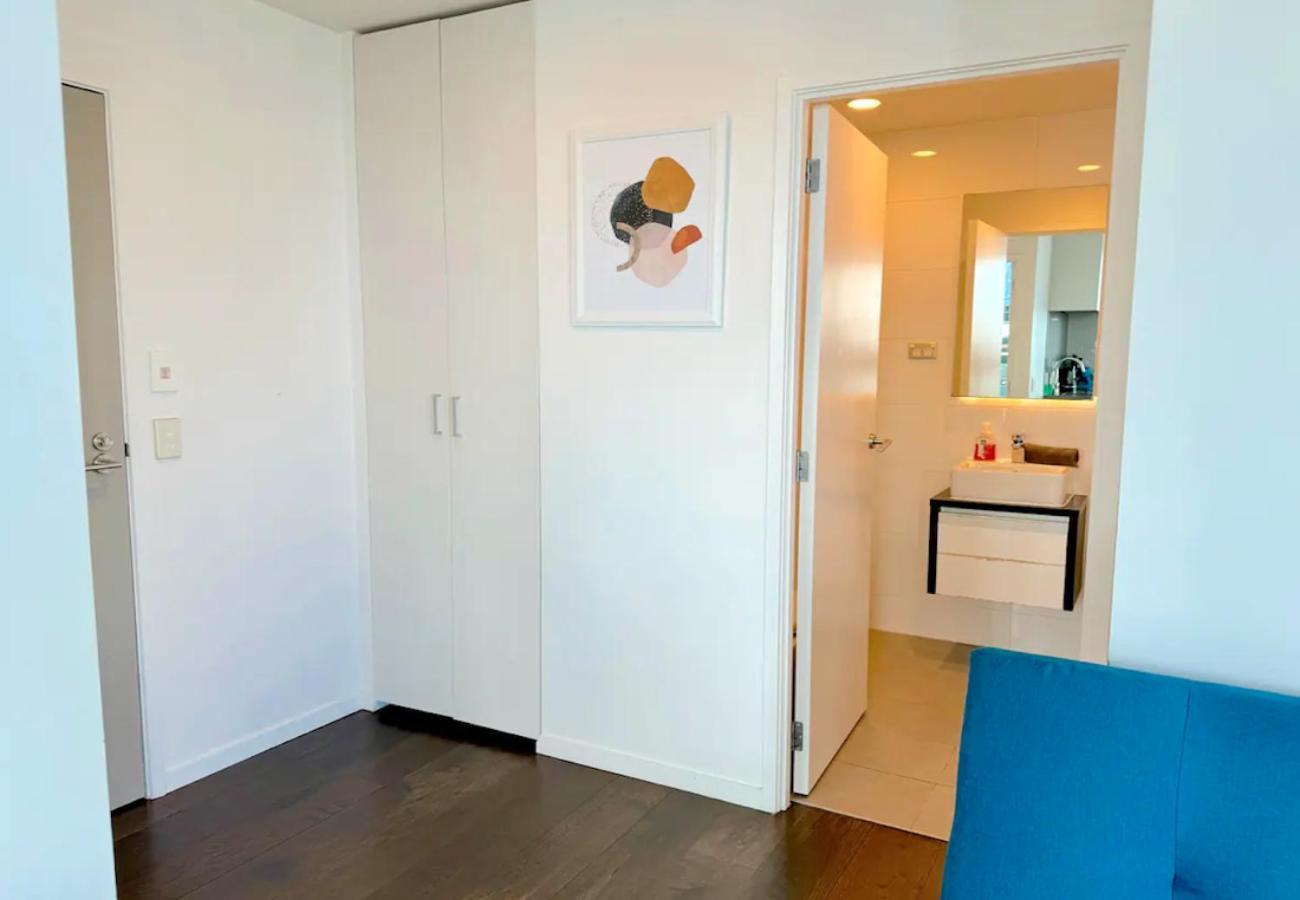 Apartment Gorgeous Seaview 2 Bedroom In Cbd Auckland