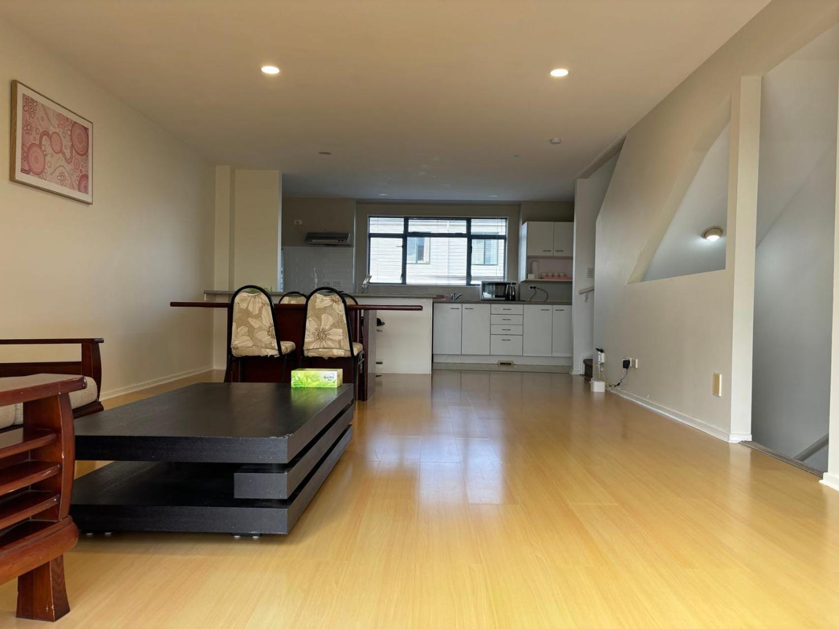 Holiday home New Lynn Tidy House *