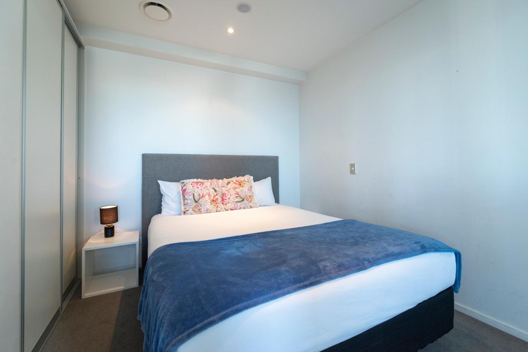 Amazing Skytower View 2 Bedroom 2 Bathroom