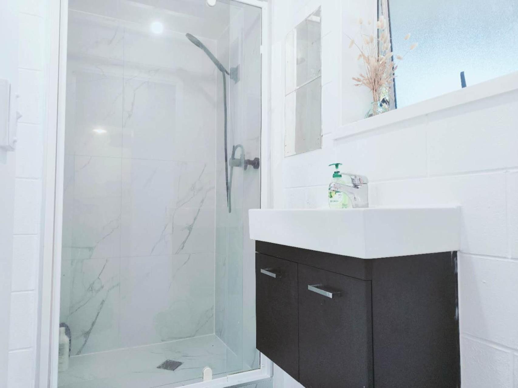 2 Bedroom Guest In North Shore Villa *