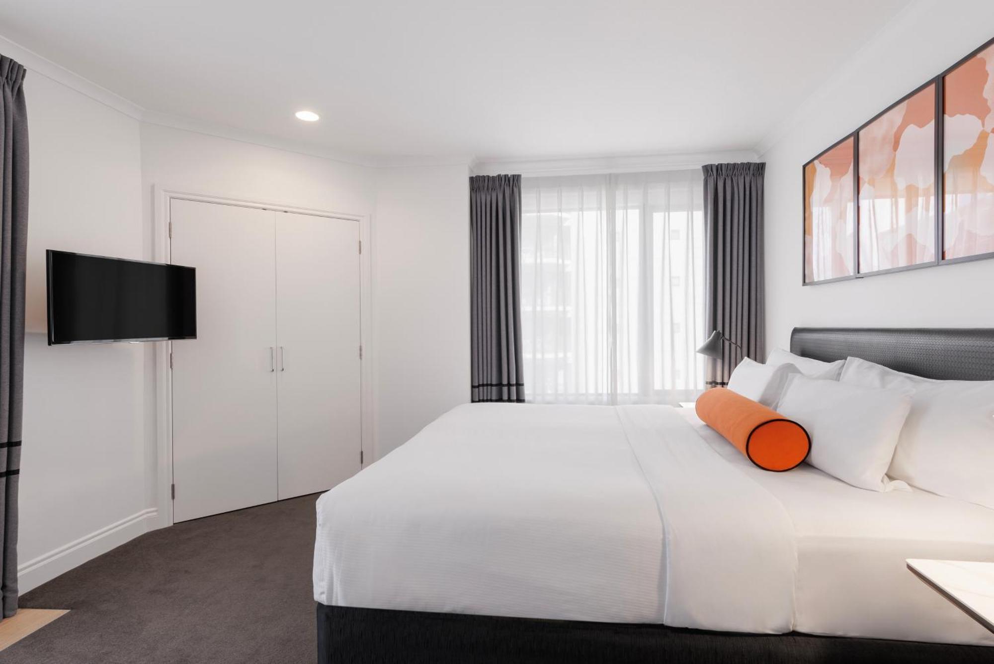 Hotel Adina Citylife 4*