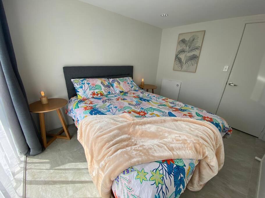 Cosy 2 Bedroom Unit In Howick Close To Bus And Supermarket Apartment Auckland