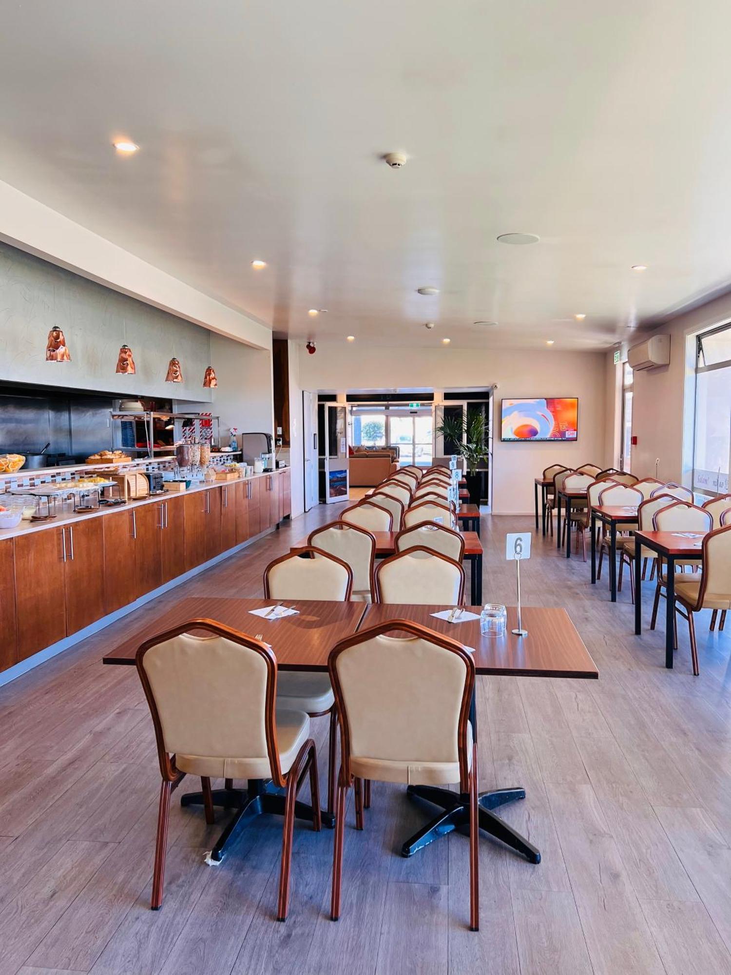 Airport Gateway Hotel 4*